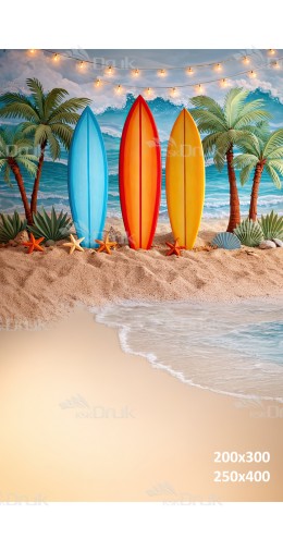 Tło fotograficzne „Kolorowe deski surfingowe z palmami i girlandą świateł” | 4058